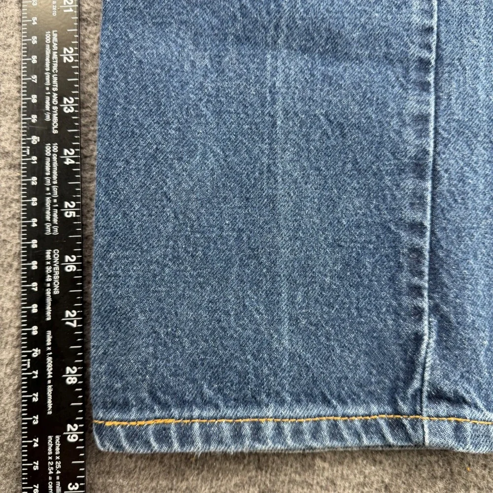 Levis 505 Straight Fit Jeans Medium Wash Blue Denim Pants 32 Relaxed Casual wear